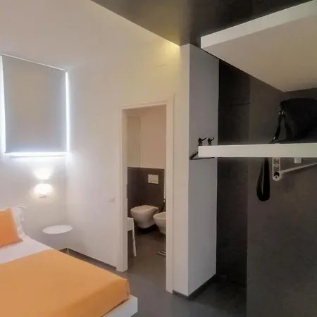 Apartment Pm 5 Via Salita Di Castelvecchio *